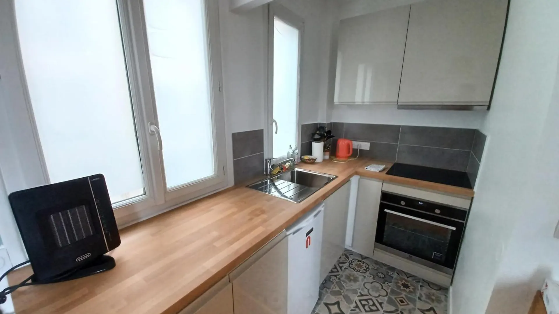 Cosy Apartment With All Amenities Paris